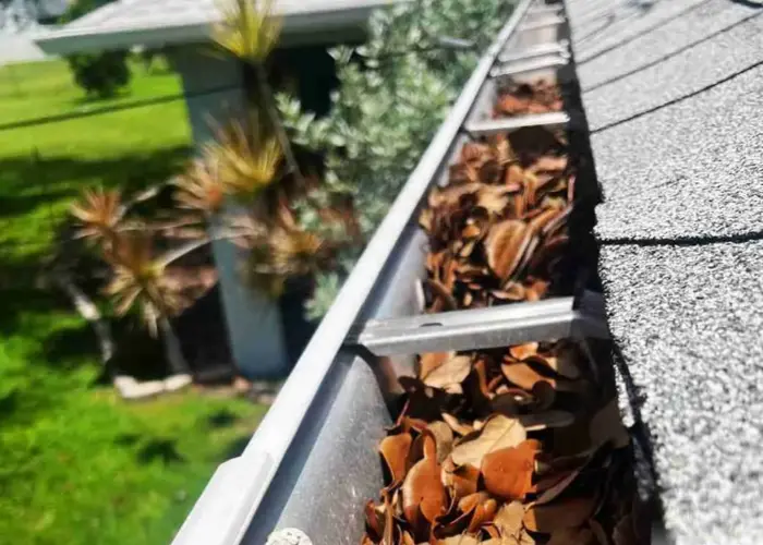Brusly gutter cleaning home page